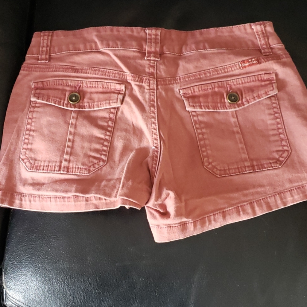 Shorts - Picture 2 of 3